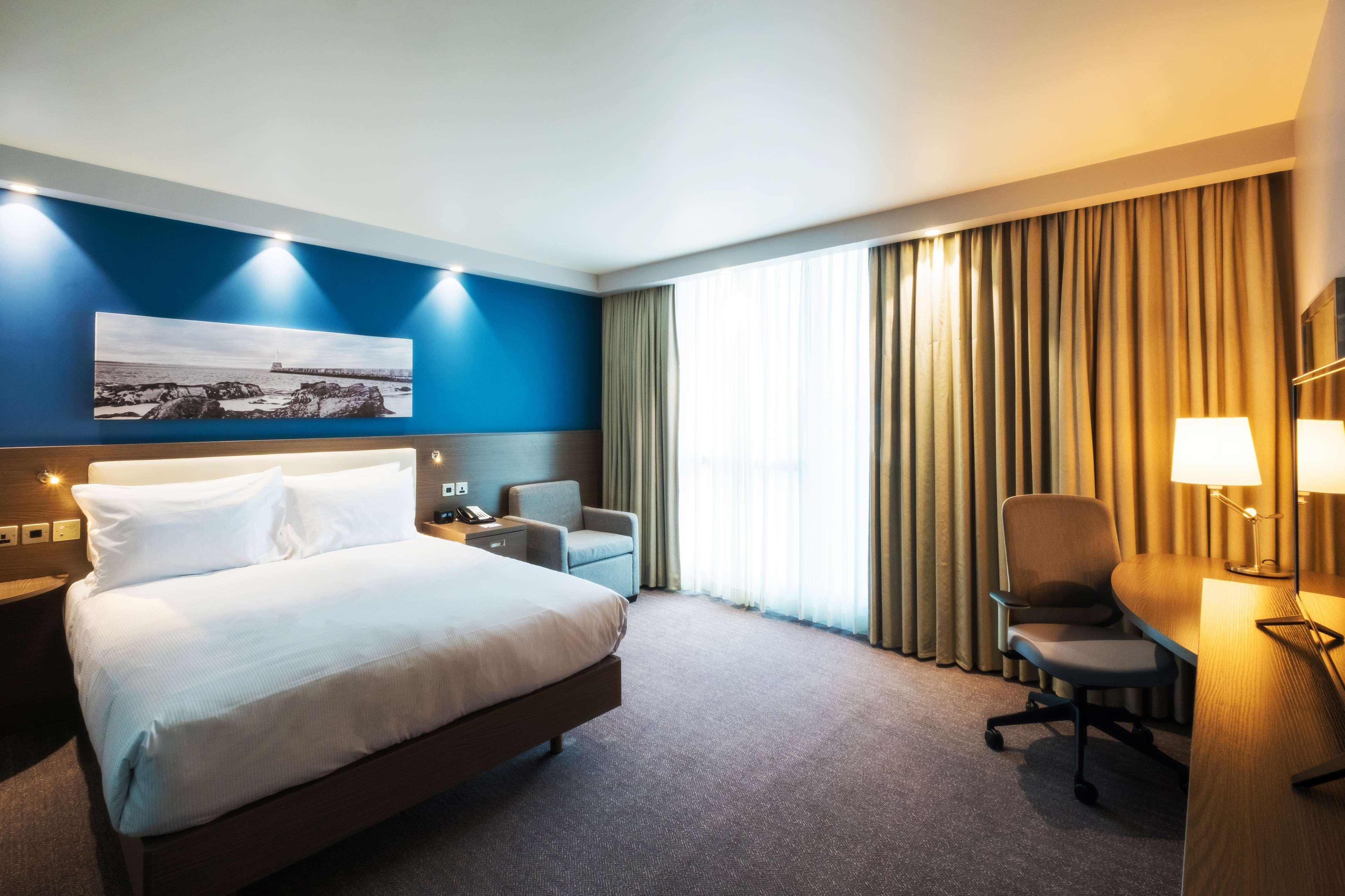 Hampton By Hilton Aberdeen Westhill Kirkton of Skene Extérieur photo